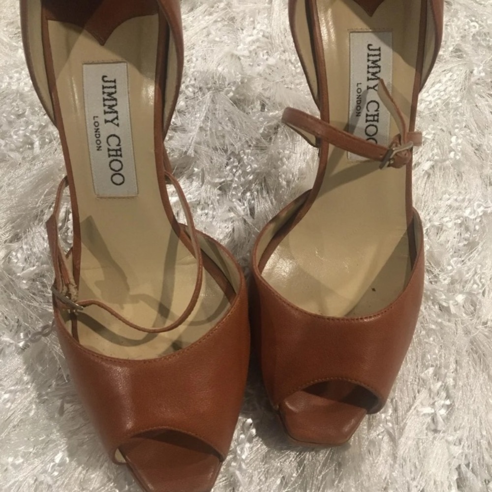 SOLD 2/22 Jimmy Choo - Picture 4 of 12